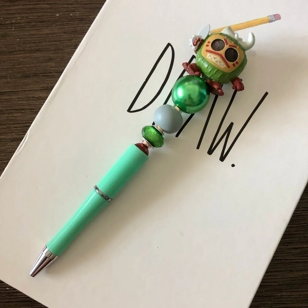 Disney Doorables: Moana: Kakamora #2 handmade beaded pen